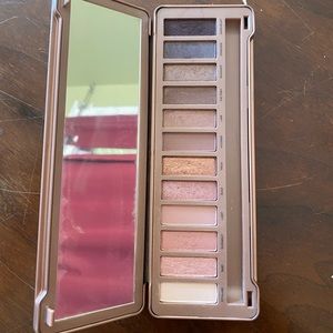 Naked 3 Eyeshadow Pallet